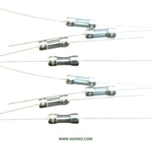 فیوز شیشه‌ای سیم دار 4 آمپر 250 ولت سایز 3.6x10