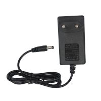 شارژر دیواری باتری لیتیومی G.H.K | 8.4V 1A