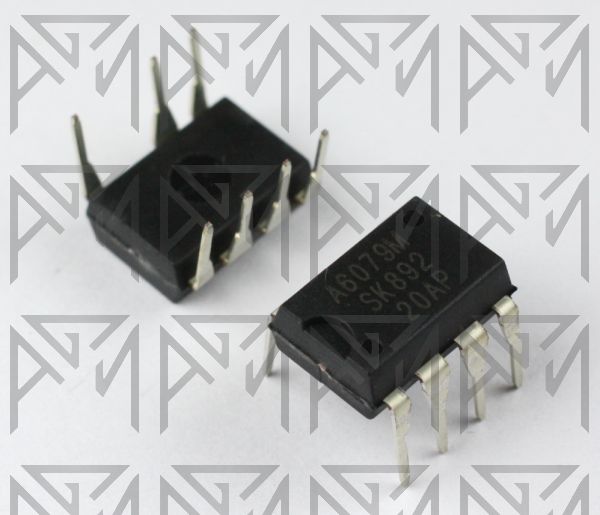 آی‌سی STRA6079M DIP-7